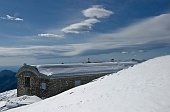 20-IL RIFUGIO ALMICI TRA NEVE E CIELO